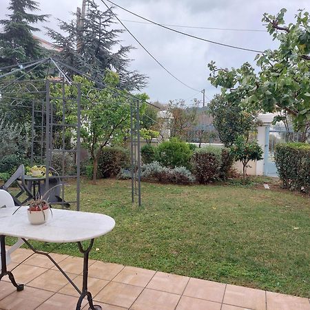 Dora'S Home With Garden Βόλος Εξωτερικό φωτογραφία